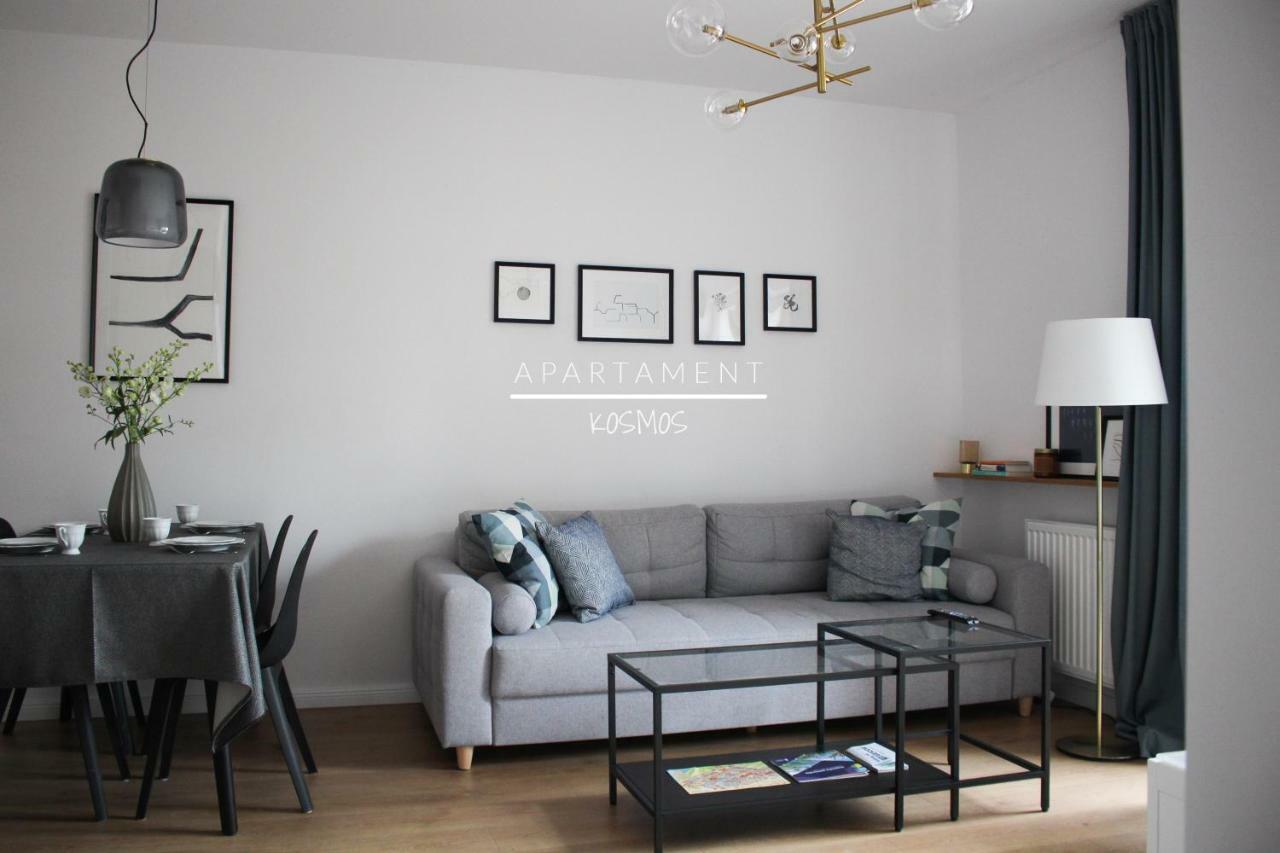 Kosmos Z Miejscem Parkingowym Apartamento